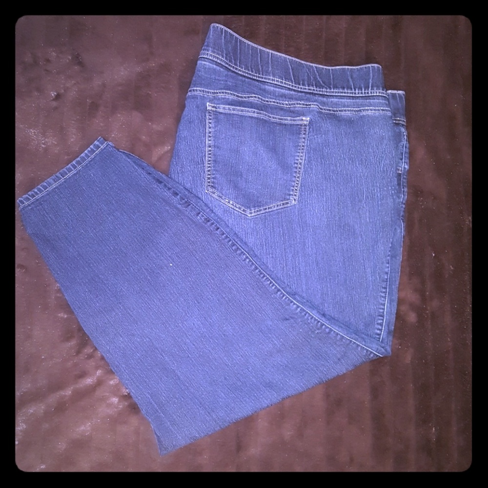 Torrid Jeans Size 6S *Plus Size*